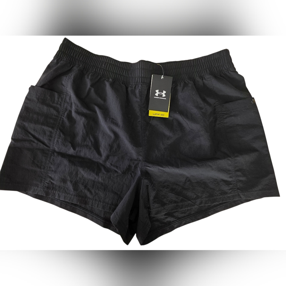 Under Armour Loose Women's Athletic Shorts Loose Black Size XL NWT
